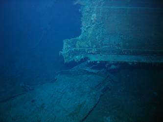 Break in ship's stbd side at bilge keel level